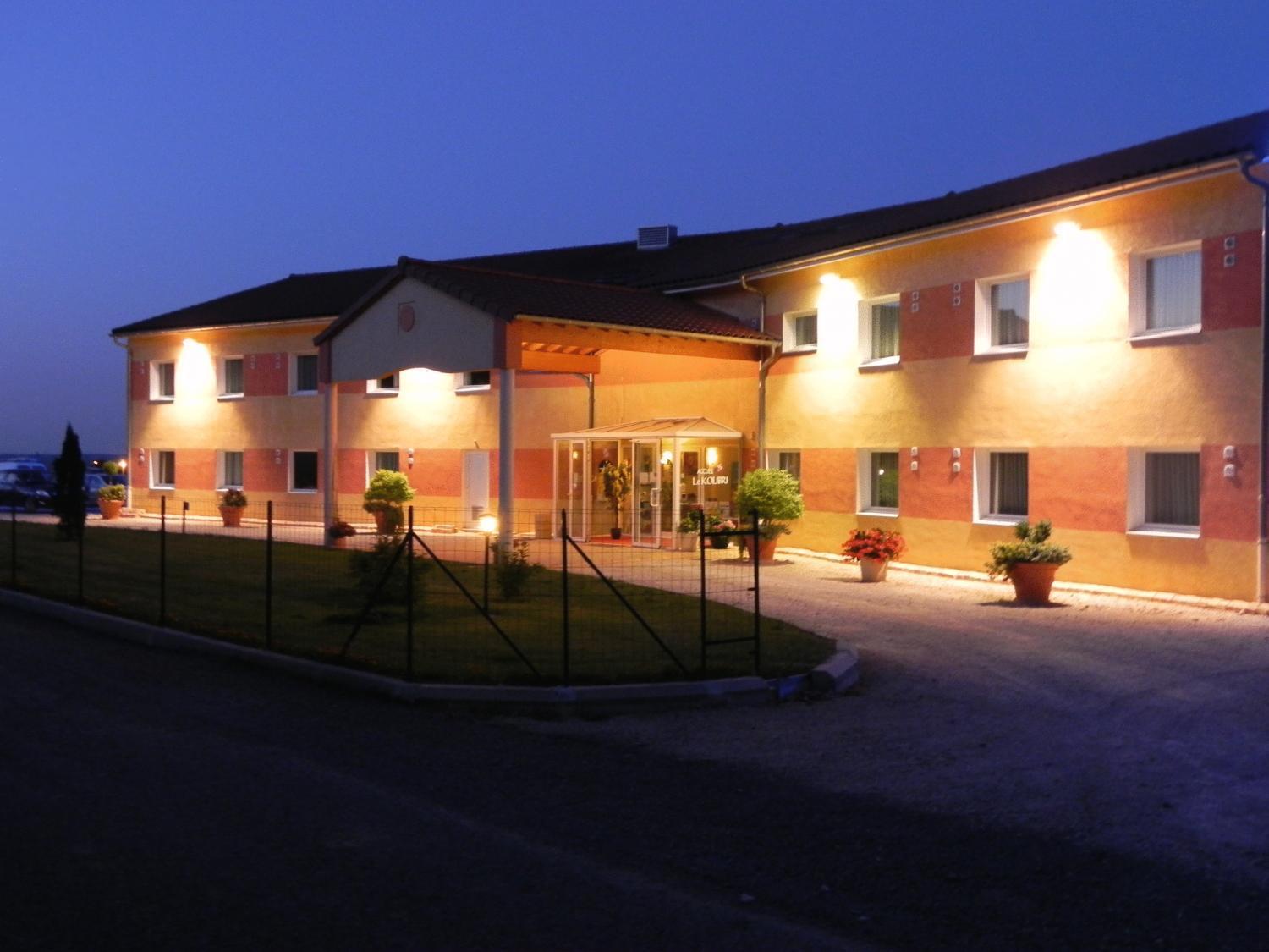Hotel Le Kolibri Tournus Ngoại thất bức ảnh