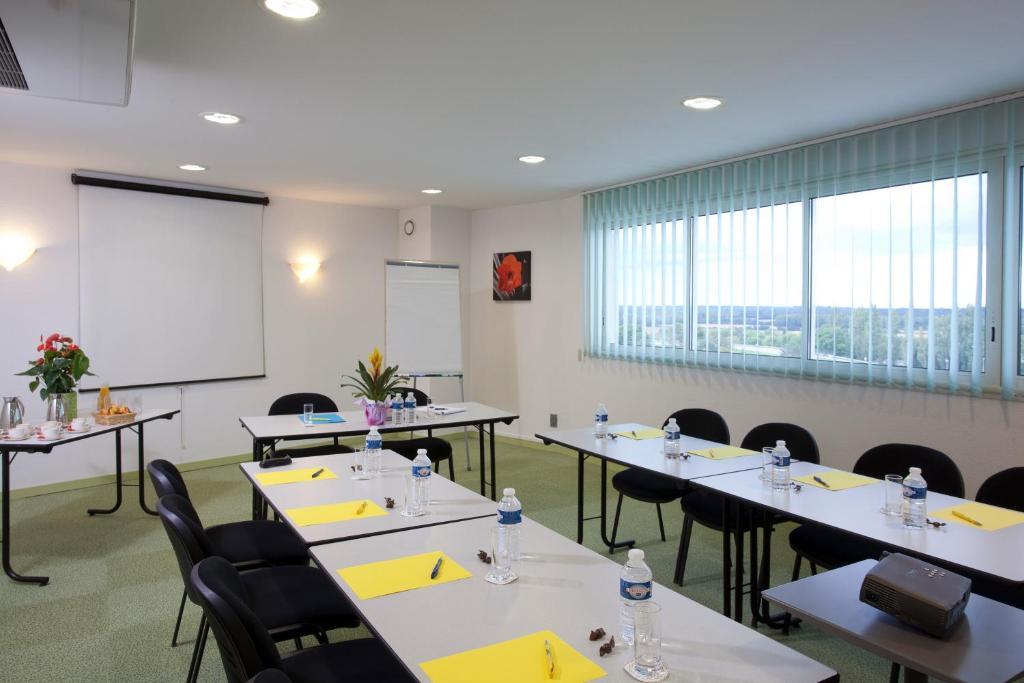 Hotel Le Kolibri Tournus Ngoại thất bức ảnh