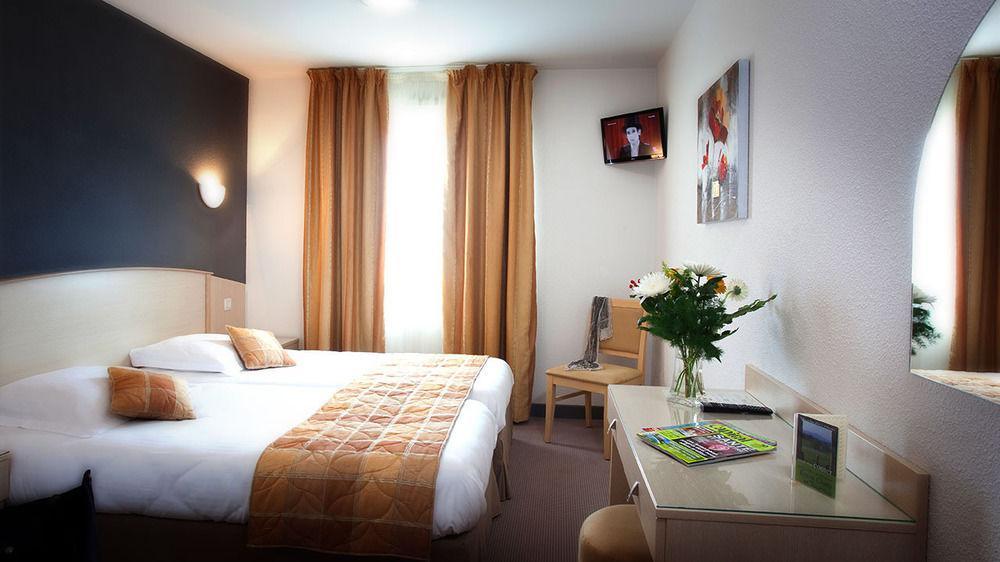 Hotel Le Kolibri Tournus Ngoại thất bức ảnh